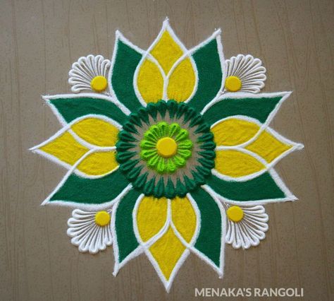 Red Green and White Small Colour Rangoli Designs, Easy Colour Rangoli Designs, Rangolies For Diwali, Different Rangoli Ideas, Rangoli Designs Deepavali, Small And Beautiful Rangoli Designs, Small Ganpati Rangoli, Rangoli Art Design Easy, Simple Color Rangoli Designs