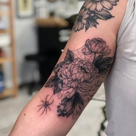 Flower Pumpkin Tattoo, Spooky Floral Tattoo, Flower Arm Tattoos For Women, Gothic Floral Tattoo, Beehive Tattoo, Gap Filler Tattoo, Tattoos Abstract, Pain Chart, Tattoos Watercolor