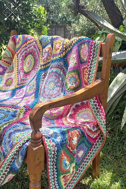 Flower Granny Square Blanket -african Patchwork Afghan Granny Square Afghan Pattern Free, Large Granny Square Pattern, Flower Granny Square Blanket, Flower Granny Squares, Granny Square Crochet Afghan, Granny Squares Blanket, Patchwork Afghan, South African Flowers, Squares Blanket