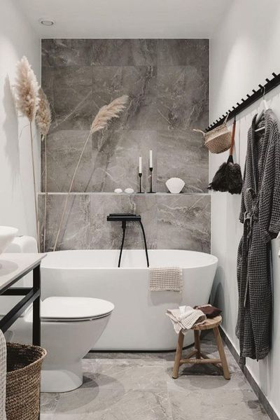 Relaxing Bathroom, Bathroom Inspiration Modern, Aesthetic Bathroom, Bathroom Redesign, Bathroom Inspiration Decor, Upstairs Bathrooms, Bathroom Design Luxury, Bathroom Inspo, Bath Tub