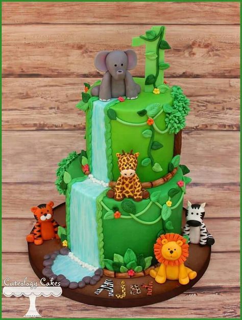 Bello Jungle Safari Cake, Jungle Birthday Cakes, Zoo Cake, Jungle Theme Cakes, Jungle Theme Birthday, Jungle Birthday Party, Jungle Cake, Safari Cakes, Zoo Birthday