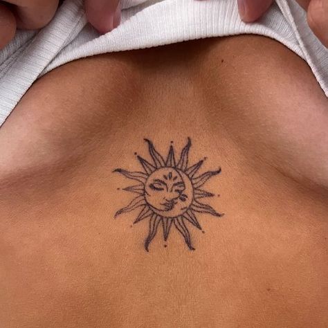 Tattoo Of The Sun, Come As You Are Tattoo, Front Of Ankle Tattoo, Tattoos Nature, Tattoo Sonne, Tattoo Nature, Sticker Tattoo, Boho Tattoos, Nature Tattoo