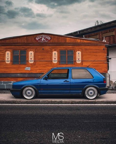 Blue mk2, bbs rs and great photo=♥️ • Tag someone who should see this 🔥 • #burnallthemk2s #golfmk2 #golf2 #jetta #vwgolf #volkswagen… Vw Golf Mk2, Audi Wagon, Mk2 Golf, Carros Bmw, Photo Tag, Golf Mk2, Volkswagen Golf Gti, Golf 2, Golf Gti