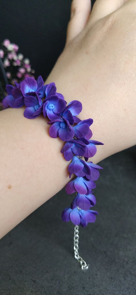 Purple Accessories Aesthetic, Dark Purple Jewelry, Purple Jewellery, Pretty Jewelry Necklaces, Jewelry Flower, Purple Bracelet, Purple Jewelry, Magical Jewelry, Girly Accessories