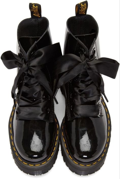 Ribbon Logo, Boots Ideas, Doc Martens Boots, Patent Boots, Martens Boots, Dr Martens Black, Dr Martens Boots, Shoe Inspo, Platform Ankle Boots