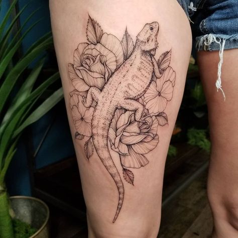 Breaded Dragon Tattoo, Bearded Dragon Memorial Tattoo, Reptile Tattoo Sleeve, Bearded Dragon Tattoo Design, Small Bearded Dragon Tattoo, Reptile Tattoo Ideas, Crested Gecko Tattoo, Reptile Tattoo, Iguana Tattoo