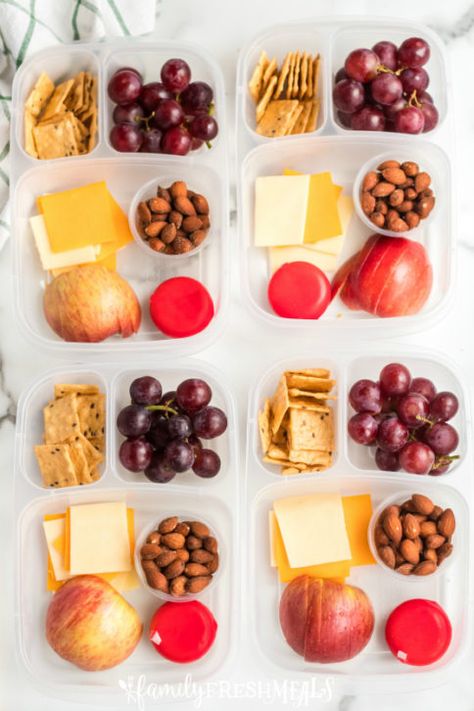 Lunchables Diy For Kids, Kids Healthy Lunches, Lunchables Diy, Weight Watchers Lunch, School Lunch Ideas For Kids, Weight Watchers Lunches, Lunch Ideas For Kids, Diy Cheese, Lunch Box Ideas