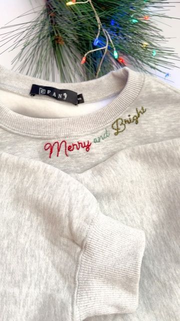 Embroidery Christmas Sweatshirt, Christmas Embroidery Ideas Shirts, Hand Embroidery Christmas Shirts, Hand Embroidery Christmas Sweater, Christmas Hand Embroidery Sweatshirts, Christmas Embroidery Sweatshirts, Grinch Embroidery, Free Christmas Embroidery Patterns, Embroidery Sweater Diy