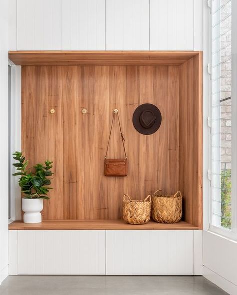 ABI Interiors on Instagram: "Our Cali Robe Hook is the perfect accompaniment to a contemporary mudroom.⁠ ⁠ With a sleek design and a subtle groove to keep your bags, jackets, and hats secure, Cali proudly unifies aesthetics with functionality. ⁠ ⁠ Available in six finishes — discover your favourite on our website today.⁠ ⁠ Build by: @buildartprojects⁠ Architecture by: @spacedesignarchitecture⁠ Joinery by: @urbanjoinery⁠ 📸 by: @joshua_hogan_photography⁠ ⁠ ⁠ ⁠ ⁠ ⁠ 🛒 ABI Featured Products⁠ - Cali Contemporary Mudroom, Entry Nook, Coat And Shoe Storage, Abi Interiors, Entry Mudroom, Mudroom Entryway, Mudroom Design, Closet Remodel, Foyer Design