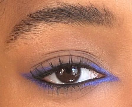 Colored Eyeliner Looks, Maquillage On Fleek, Eye Makeup Looks, Swag Makeup, Eye Makeup Designs, Makijaż Smokey Eye, Dope Makeup, Colored Eyeliner, Edgy Makeup