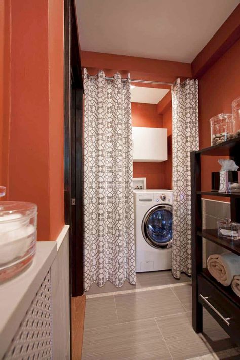 35 Clever ways to create functional and stylish small laundry rooms Laundry Room Curtains, Contemporary Laundry Room, Ideas Armario, Laundry Nook, Tiny Laundry Rooms, Room Storage Diy, Basement Laundry Room, Laundry Room Doors, Basement Laundry