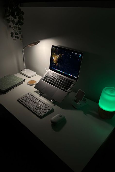 Products or similar in photo tagged below. Programmers Desk, Best Laptops For Students, Gaming Laptop Setup, Minimalist Desk Design, Bedroom Organization Tips, Minimal Desk Setup, Organization Hacks Bedroom, Minimal Desk, Cozy Desk