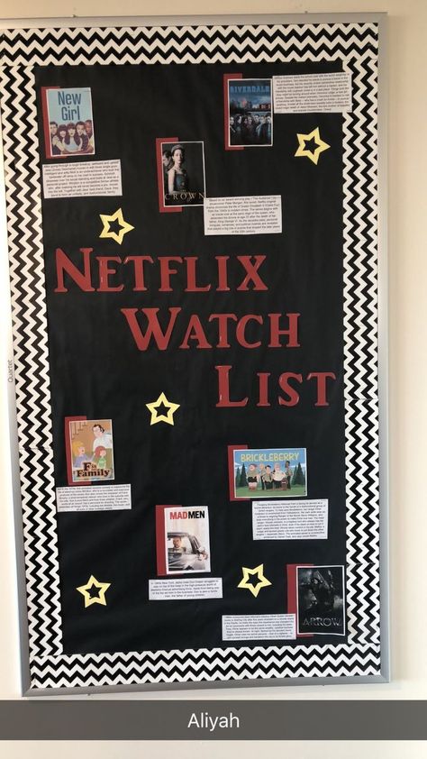 Netflix Watch List, Ra Bulletins, Ra Bulletin Boards, Ra Ideas, High School Classes, Watch List, Riverdale, New Girl, Bulletin Board