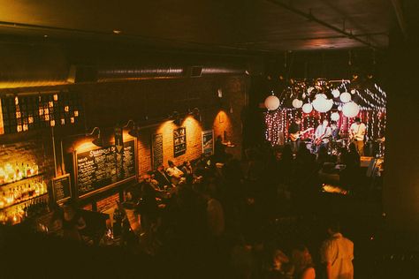 Bar Concert Aesthetic, Concert Venue Wedding, Destiel Wedding, Dive Bar Wedding, Tvs Ronin, Live Music Aesthetic, Bar Concert, Bar Live Music, Wedding Concert