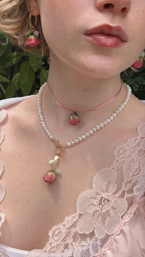 Selfie from the chest up showing half the girls face, wearing rose earrings and rose necklaces. Rose Necklace Aesthetic, Beading Aesthetic, Jewelry Aesthetic Photography, Jewelry Making Aesthetic, Cottage Jewelry, Jewelry Accessories Ideas, Rose Necklace, Rose Jewelry, Handmade Jewelry Designs