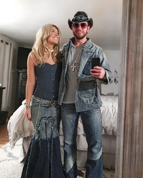 Britney Spears & Justin Timberlake Denim Costume Britney And Justin Denim Costume, Justin Timberlake Denim, Britney Spears Costume Ideas, Denim Costume, Denim And Diamonds Party Outfit, Britney Spears Justin Timberlake, Britney Spears Costume, Tuxedo Ideas, Cute Couples Costumes