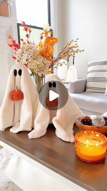 Katie Perry ☺︎ on Instagram: "DIY “Gus the Ghost” for under $20 👻 comment GHOST for supply list!! They were cheap, easy, and fun to craft for Halloween 🎃 WHAT YOU’LL NEED 👻 Styrofoam cones (diff sizes) 👻 Styrofoam balls (mine are 3”) 👻 Sherpa fabric (you can cut up an old or cheap throw blanket, use a cream baby blanket or go grab a yard of Sherpa fabric from the craft store) 👻 Hot Glue 👻 Mini pumpkins (mine are Sherpa pumpkins from the Target $1 section 😉) 👻 Black felt sheet for the Cheap Throw Blankets, How To Make Ghosts, Craft For Halloween, Katie Perry, Ghost Crafts, Ghost Diy, Diy Halloween Costumes Easy, Ghost Decoration, Styrofoam Ball