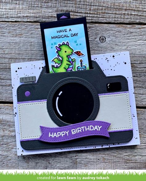 Lawn Fawn Intro: Magic Iris Camera Add-On, Magic Iris Camera Pull-Tab Add-On - Lawn Fawn Kraf Kertas, Birthday Card Craft, Birthday Sentiments, Lawn Fawn Cards, Happy Cards, Interactive Cards, Camera Cards, Birthday Cards Diy, Paper Crafts Diy Kids