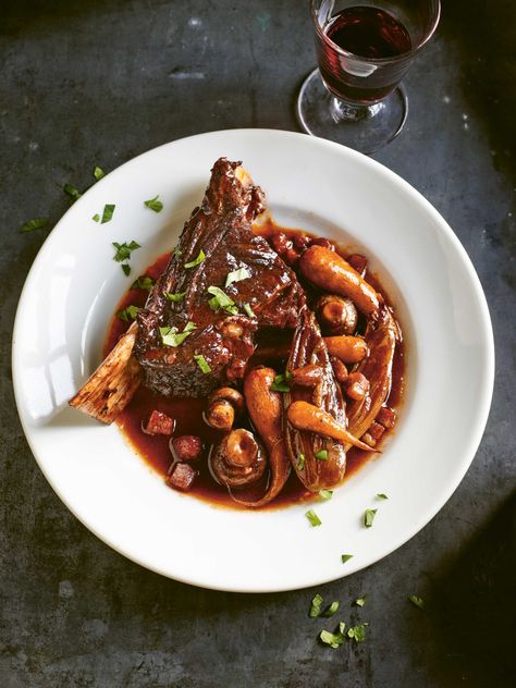 Nadiya Bakes, Short Rib Beef Stew, Rick Stein Recipes, Yogi Food, Short Rib Stew, Slim Kitchen, Braised Beef Short Ribs, Grilled Sardines, Heritage Recipes