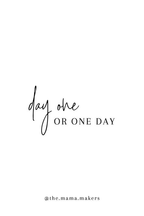 Curly Quotes, Quotes White Background, Day One Or One Day, Instagram Post Quotes, Lash Babe, Fitness Social Media, Logo Ig, White Background Quotes, Fonts Tattoo