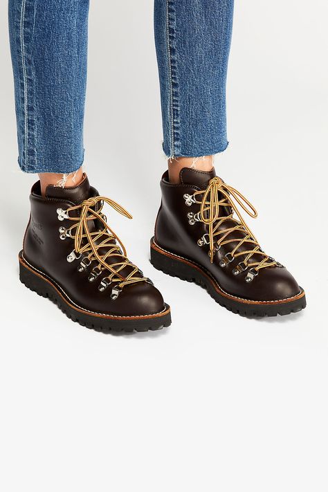 Polo Outfits For Women, Backpacking Boots, Timberland Boots Outfit, Timberland Waterproof Boots, Men Boot, Shoe Repair Shop, Danner Boots, Timberland Waterproof, Hiker Boots