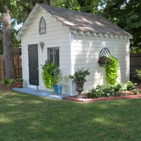 White Garden Shed, Shed Exterior Ideas, White Shed, Sheds Ideas, Garden Shed Plans, Diy Sheds, Shed Landscaping, Shed Makeover, She Shed Ideas