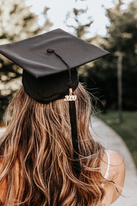 #graduation #2020 #photography Mother Day Photo, Aesthetic Mother, Nursing School Graduation Pictures, Graduation Aesthetic, College Grad Pictures, High School Graduation Pictures, 2020 Photography, Nursing Graduation Pictures, Cap And Gown Pictures