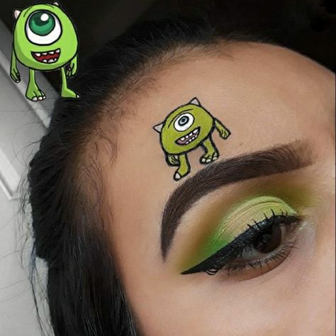 Mike wazowski Mike Wazowski Makeup Look, Mike Wazowski Makeup, Monsters Inc Makeup, Sully Makeup, Extravagant Makeup, Mike Wazowski Costume, Monsters Inc Halloween, Disney Eye Makeup, Cat Nail Designs