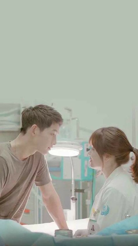 Descendants of the Sun The Sun Wallpaper, Descendants Of The Sun Wallpaper, W Kdrama, Song Hye Kyo Style, Sun Song, Sun Wallpaper, Songsong Couple, Descendants Of The Sun, Tv Show Couples