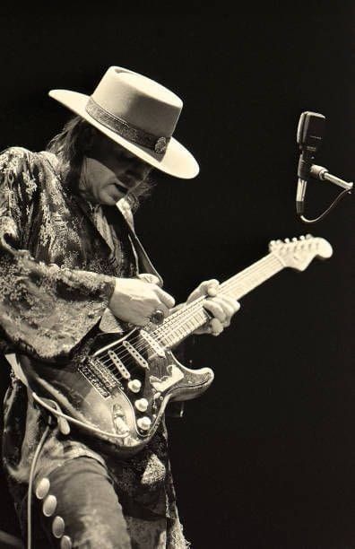 STEVIE RAY VAUGHAN Stevie Ray Vaughan Wallpaper, Guitar Icons, Stevie Ray Vaughan Guitar, Steve Ray Vaughan, Guitar Legends, Laramie Wyoming, University Of Wyoming, Stevie Ray Vaughn, Guitar Photos