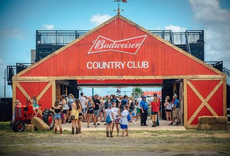 When it comes to the ever-evolving world of music sponsorships, "it's no longer about the signage or the size of a logo on a poster or a ticket or a stage," Budweiser VP says. Festival Brand Activation, Music Festival Branding, Music Festival Stage, Festival Branding, Festival Stage, Country Festival, Music Marketing, Faster Horses, Memory Pictures