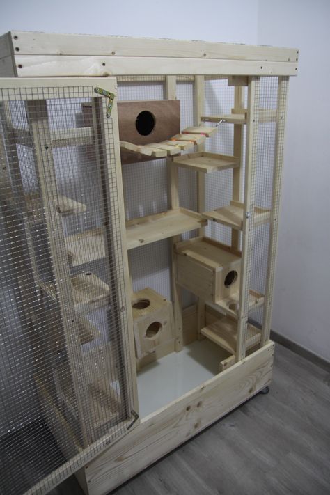 Play Cage that i built Chinchilla Cage Ideas Diy, Squirrel Cage Ideas, Chinchilla Cage Ideas, Chinchilla Care, Diy Bird Cage, Bird Cage Design, Chinchilla Pet, Chinchilla Cage, Hamster Habitat