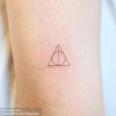 Slytherin Tattoo, Hallows Tattoo, Harry Tattoos, Cupid Tattoo, Hp Tattoo, Deathly Hallows Symbol, Harry Potter Tattoos, Harry Potter Tattoo, Cute Small Tattoos