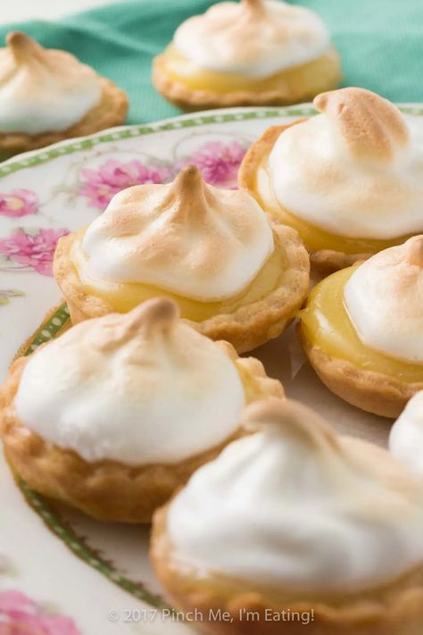 Mini Lemon Meringue Pies - Pinch me, I'm eating Mother's Day Afternoon Tea, Mini Lemon Meringue Pies, Meringue Pies, Lemon Meringue Tart, Mothers Day Desserts, Meringue Pie Recipes, Afternoon Tea Recipes, Lemon Curd Recipe, Bite Size Desserts