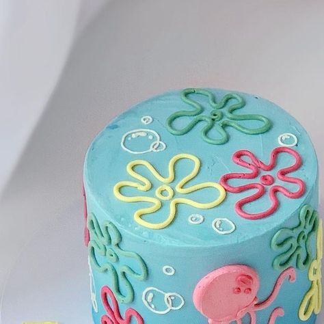 Cake Designs Spongebob, Pink Spongebob Cake, Spongebob Mini Cake, Spongebob Cake Easy, Bobsponge Birthday, Simple Spongebob Cake, Kids Birthday Cake Design, 20 Years Later Spongebob Cake, Spongebob Themed Cake