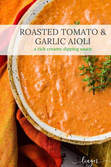 Chipotle Dipping Sauce, Roasted Tomatoes And Garlic, Aioli Sauce Recipe, Tomato Dipping Sauce, Garlic Aioli Sauce, Fish Fries, Potato Sauce, Smoked Tomatoes, Spicy Aioli