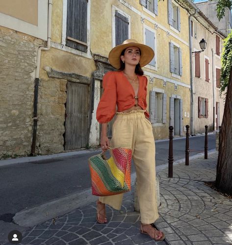 Alexandra Pereira, Sunday Style, Italy Outfits, Europe Fashion, Looks Chic, Colorful Style, Wearing Clothes, Spring Summer Outfits, Travel Outfit