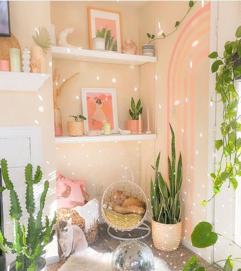 Colorful Boho Living Room, Peach Rooms, Peach Bedroom, Cat Lounge, Pink Living Room, Boho Living Room Decor, Bedroom Decor Design, Preppy Room, Redecorate Bedroom