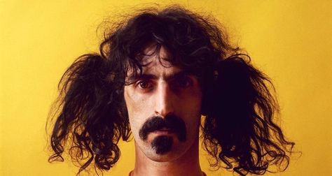 Your Mother Should Know: Newly unearthed 1967 Frank Zappa interview taped at a Detroit head shop Jerry Schatzberg, Alex Winter, Steve Vai, Musica Rock, Frank Zappa, Nicolas Cage, Ozzy Osbourne, Bob Dylan, 인물 사진