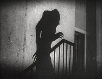 Nosferatu (1922) October Movies, Nosferatu 1922, Vampire Film, Shot Film, Horror Vintage, German Expressionism, Septième Art, Film Horror, Retro Horror