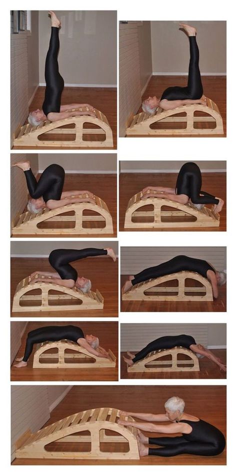 home yoga accessories Ashtanga Vinyasa Yoga, Yoga Props, Yoga Iyengar, Iyengar Yoga, Outfit Yoga, Yoga Exercises, Restorative Yoga, Aerial Yoga, Yoga Photography