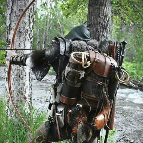 some leather gear to make idea for pack / outfit for ranger in a LRP / LARP character inspiration / ideas for miniature for DnD / Pathfinder For Ranger, Archery Bows, Traditional Archery, Apocalypse Survival, Leather Armor, Leather Gear, Bow And Arrow, Survival Life, Medieval Armor