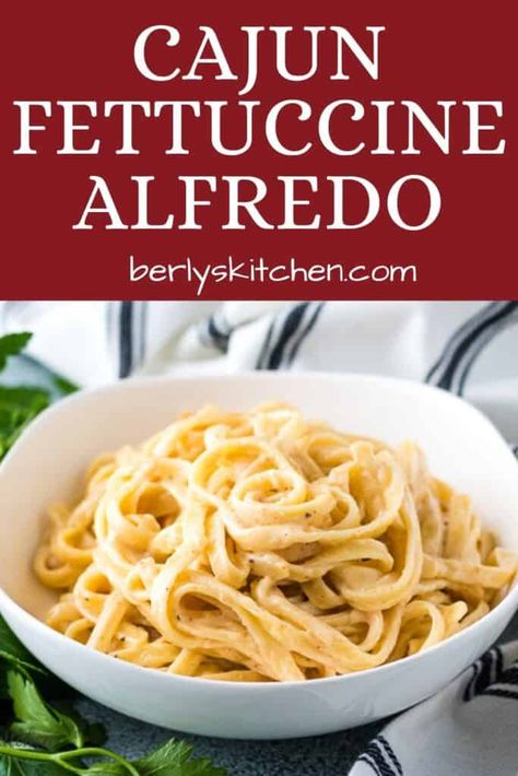 Spicy Fettuccine Alfredo Recipe | Berly's Kitchen Traditional Alfredo Sauce, Fettuccine Alfredo Recipe, Alfredo Sauce Recipe Easy, Fettuccine Alfredo Recipes, Fettuccine Pasta, Alfredo Sauce Recipe, Alfredo Recipe, Spicy Dishes, Fettuccine Alfredo