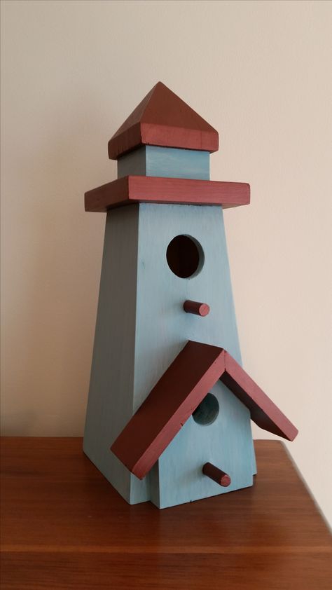 Bird House Painted, Cool Bird Houses, Vintage Lighthouse, Birdhouse Projects, Birdhouses Bird Feeders, Homemade Bird Houses, Bird Houses Ideas Diy, Beautiful Birdhouses, Wood Birdhouses