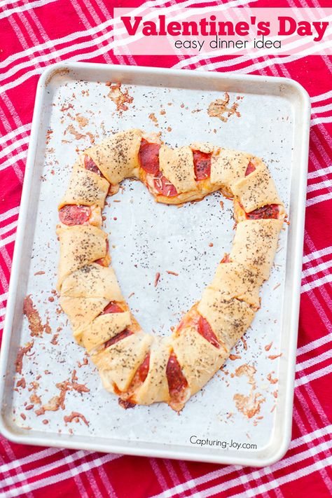 Easy to Make a Valentine's Heart Shaped Pizza the Kids will Love - Capturing Joy with Kristen Duke Valentine Pizza, Shaped Pizza, Valentines Dinner, Kids Pizza, Heart Shaped Pizza, Savory Dinner, Valentine Dinner, Valentines Day Dinner, Valentines Day Food