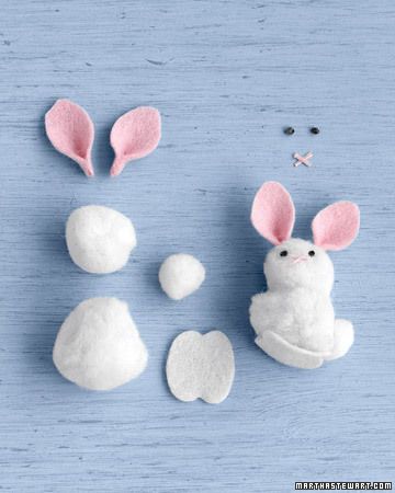 Martha Stewart pom pom bunnies Pompom Crafts, Pom Pom Bunny, Martha Stewart Holiday, Pom Pom Bunnies, Easter Egg Tree, Mini Pom, Egg Tree, Easter Bunny Crafts, Pom Pom Crafts