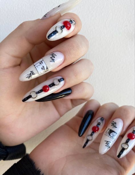 Manhwa Nails, Bi Nails, Cartoon Nail Designs, Pretty Hands, Fire Nails, Nail Decorations, Black Nails, Cute Nails, Nail Inspo