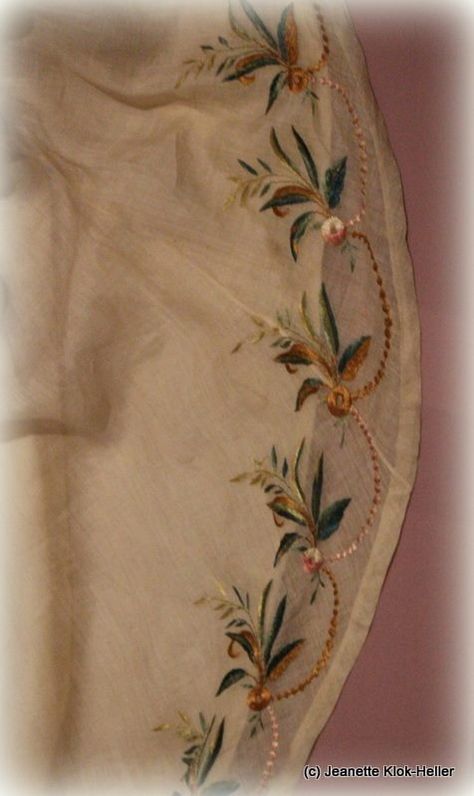 Regency Era Embroidery, Regency Embroidery Patterns, Regency Embroidery, Regency Women, Regency Gown, Historical Costuming, Regency Era Fashion, Historical Dress, Era Fashion