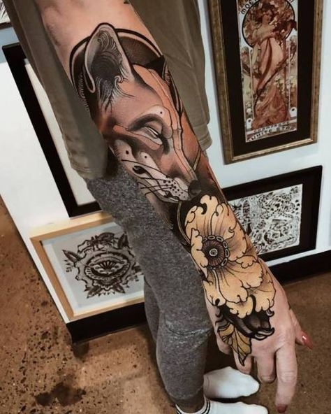 Neoclassical Tattoo, Tattoo Wizard, Natur Tattoo Arm, Sleeve Tattoo Designs, Neo Tattoo, Cool Half Sleeve Tattoos, Nouveau Tattoo, Traditional Style Tattoo, Tattoo Trend