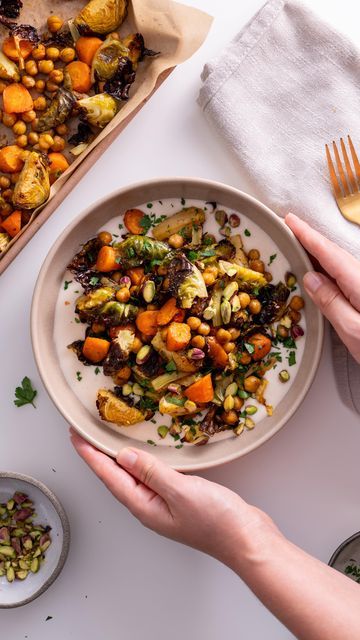 Garlic Roasted Vegetables With Whipped Feta, Roasted Veggie Sauce, High Vegetable Meals, Protein And Veggie Meals, Roasted Veggie Bowl, Metabolic Eating, White Bean Spread, Garlic Confit, Oven Vegetables